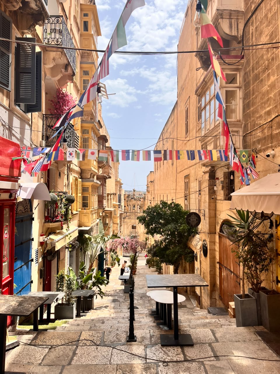 Rue de Malte lors du voyage de Rana